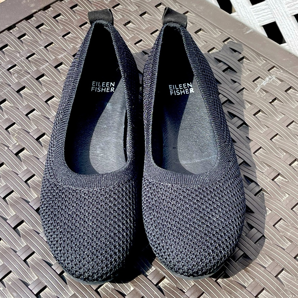 Eileen Fisher knit black flat shoe size 7.5